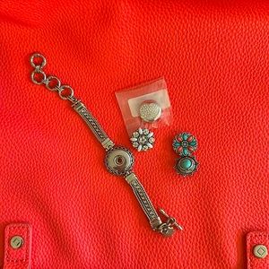 Magnolia and Vine snap jewelry